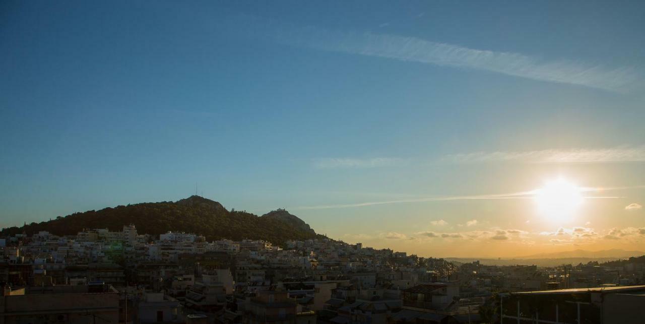 Apartment With Beautiful View Of Lycabettus Aten Exteriör bild
